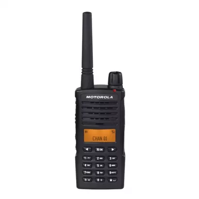 Рация Motorola XT665d фото 1